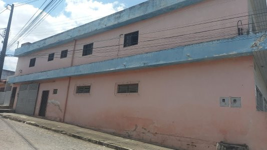 casa-com-apartamentos-de-aluguel-para-vender-em-caruaru-big-2