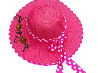 chapeu-de-praia-feminino-aba-media-com-bordado-floral